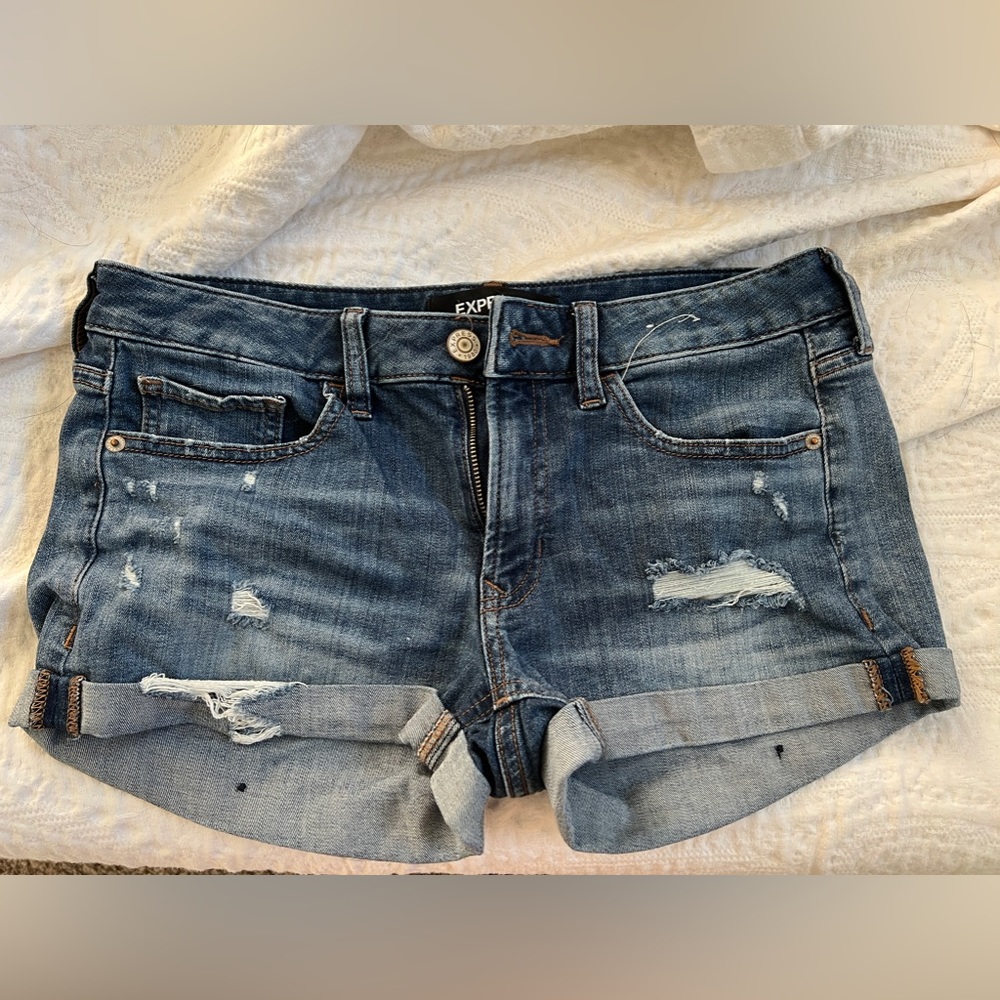 Express Low Rise Relaxed Short